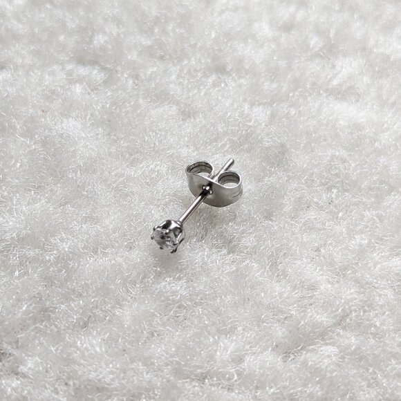 3mm Single Cubic Zirconia / Titanium Stud Earring - Minimalist, Glam, Unisex - Picture 4 of 6